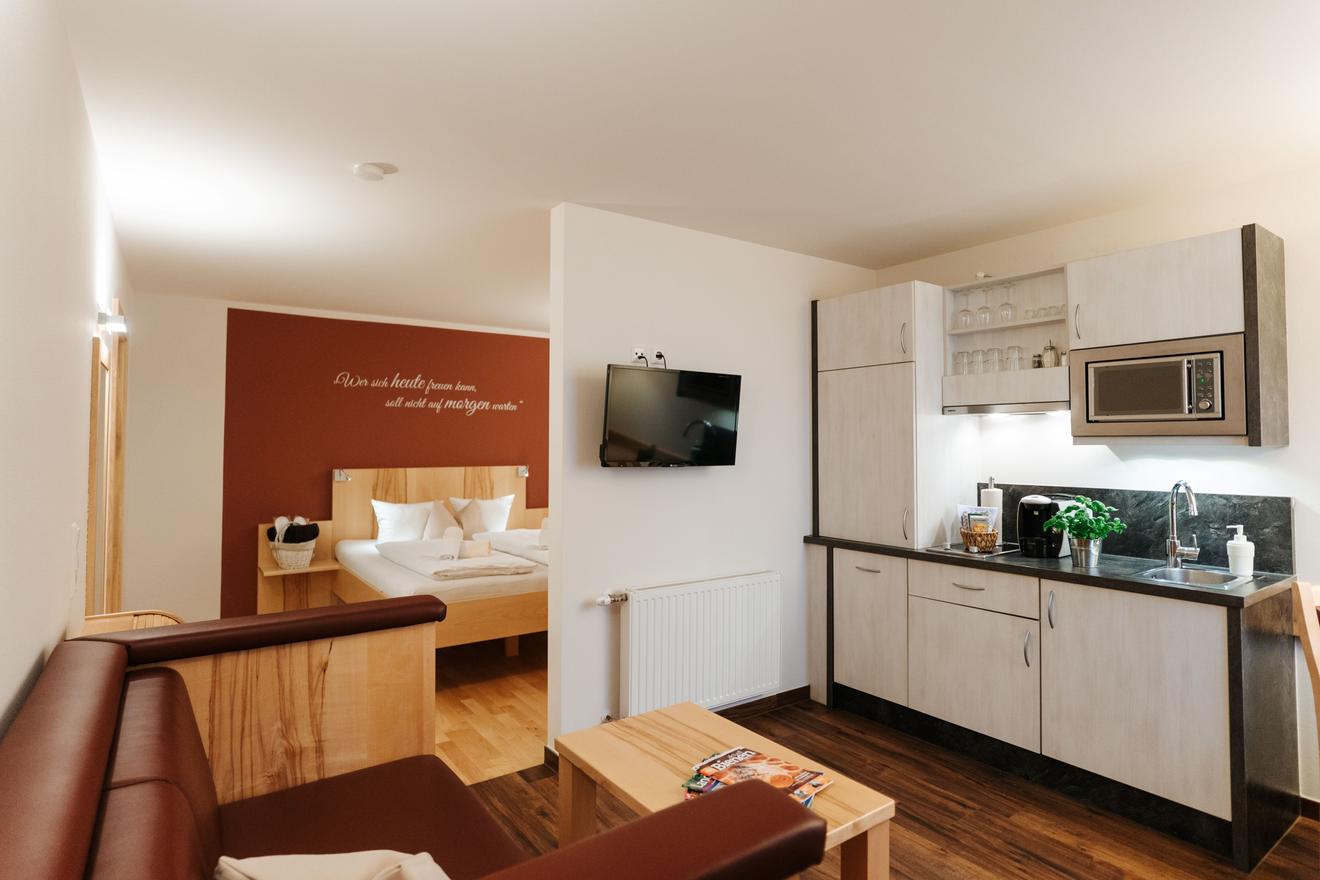 Monteur-Zimmer - Preis pro Nacht - Kötschach-Mauthen - Burgl`s Apartmenthaus Nassfeld in Kärnten